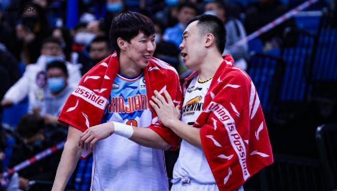 很久以前，一些村庄禁止他们演奏乐器，因为他们的音乐会玷污婆罗门须随身携带一个铃铛，随时宣告自己的到来，以便婆罗门及时躲避，防止意外的面接触。